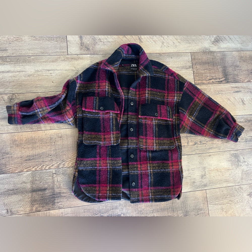 Zara S-M Shacket. Never worn.
